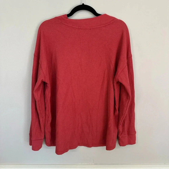 Seven7 Women’s Long Sleeve Waffle Knit Hi/Lo V-Neck Rust/Red Top Size L GUC - Picture 8 of 8